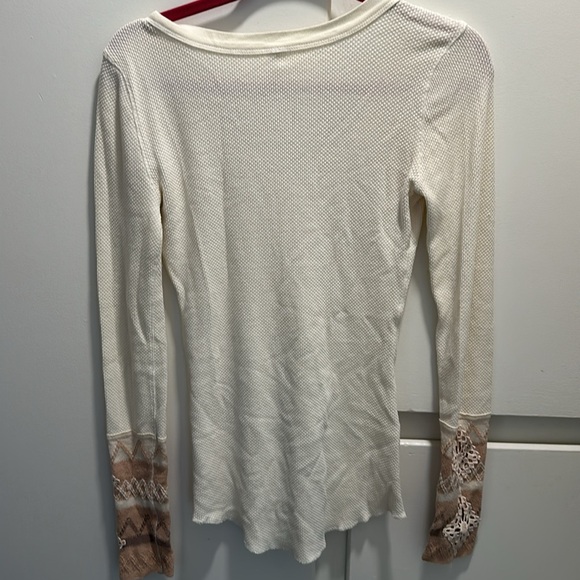 Free People Thermal Material Long Sleeve. - Picture 5 of 5